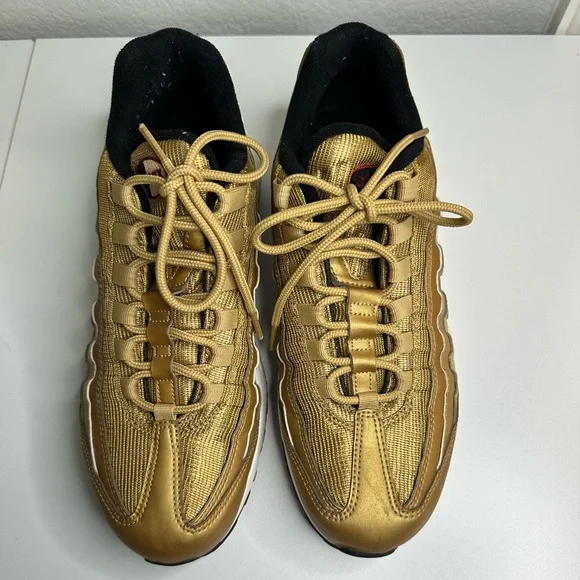 Nike Air Max 95 “Metallic Gold” - Picture 6 of 6